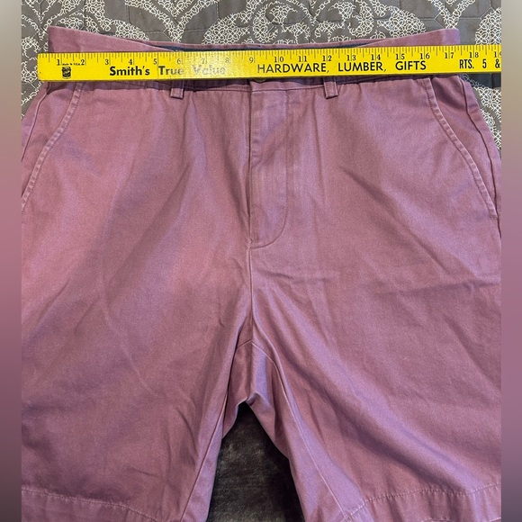 Johnston & Murphy Bundle of 2 Flat Front Shorts - Picture 9 of 12